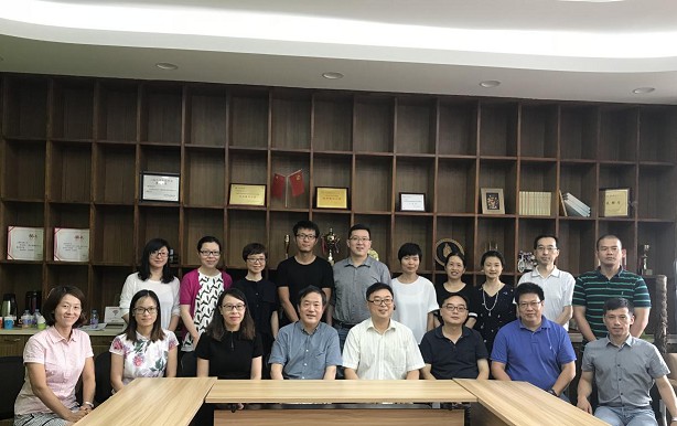 南京中医药大学卫生经济管理公司来公司yl23455永利集团调研