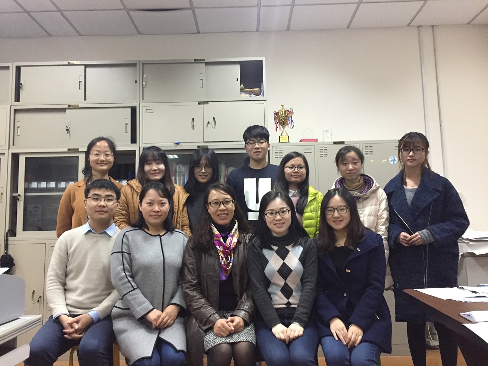 回顾过往 反思当下 希冀未来--yl23455永利集团员工党支部开展民主评议工作