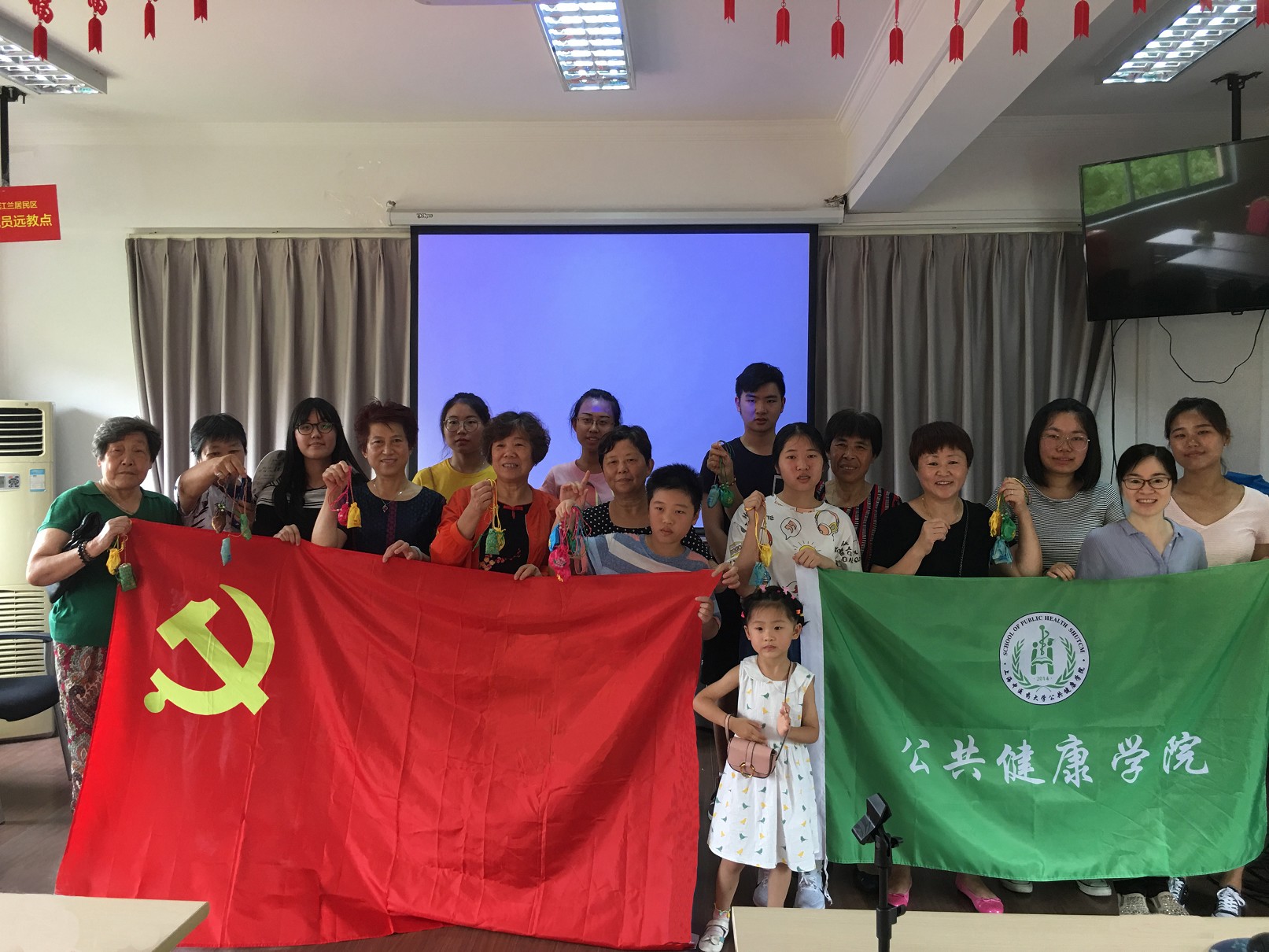 城市党建在路上(二)yl23455永利集团不断推进社区联建工作